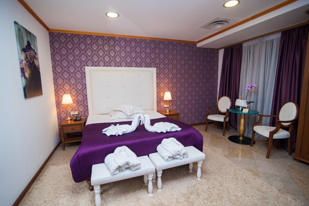 Dbh Bucharest Hotel Eksteriør billede