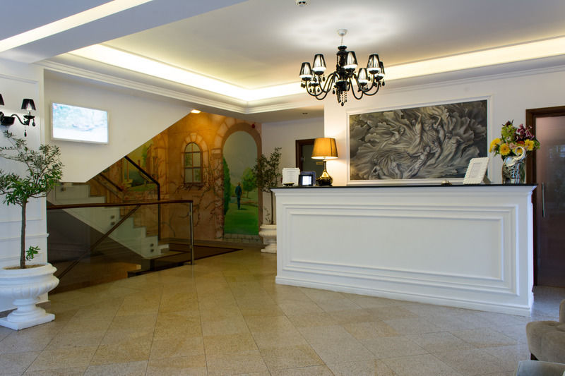 Dbh Bucharest Hotel Eksteriør billede