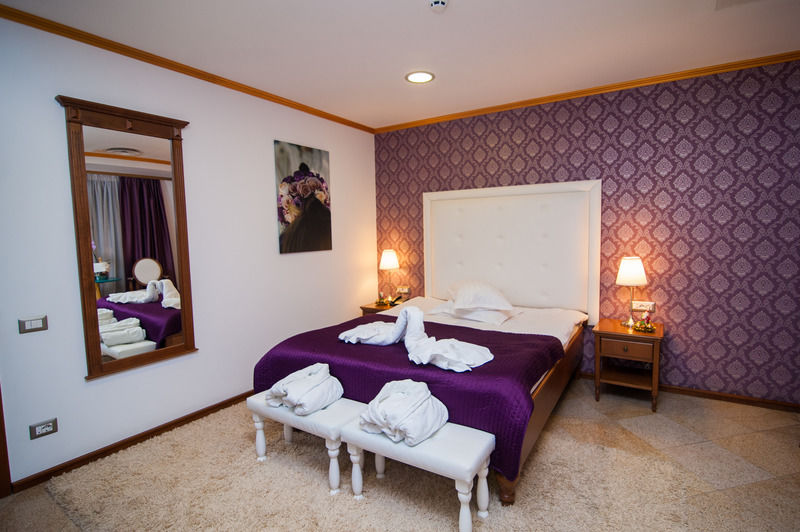 Dbh Bucharest Hotel Eksteriør billede